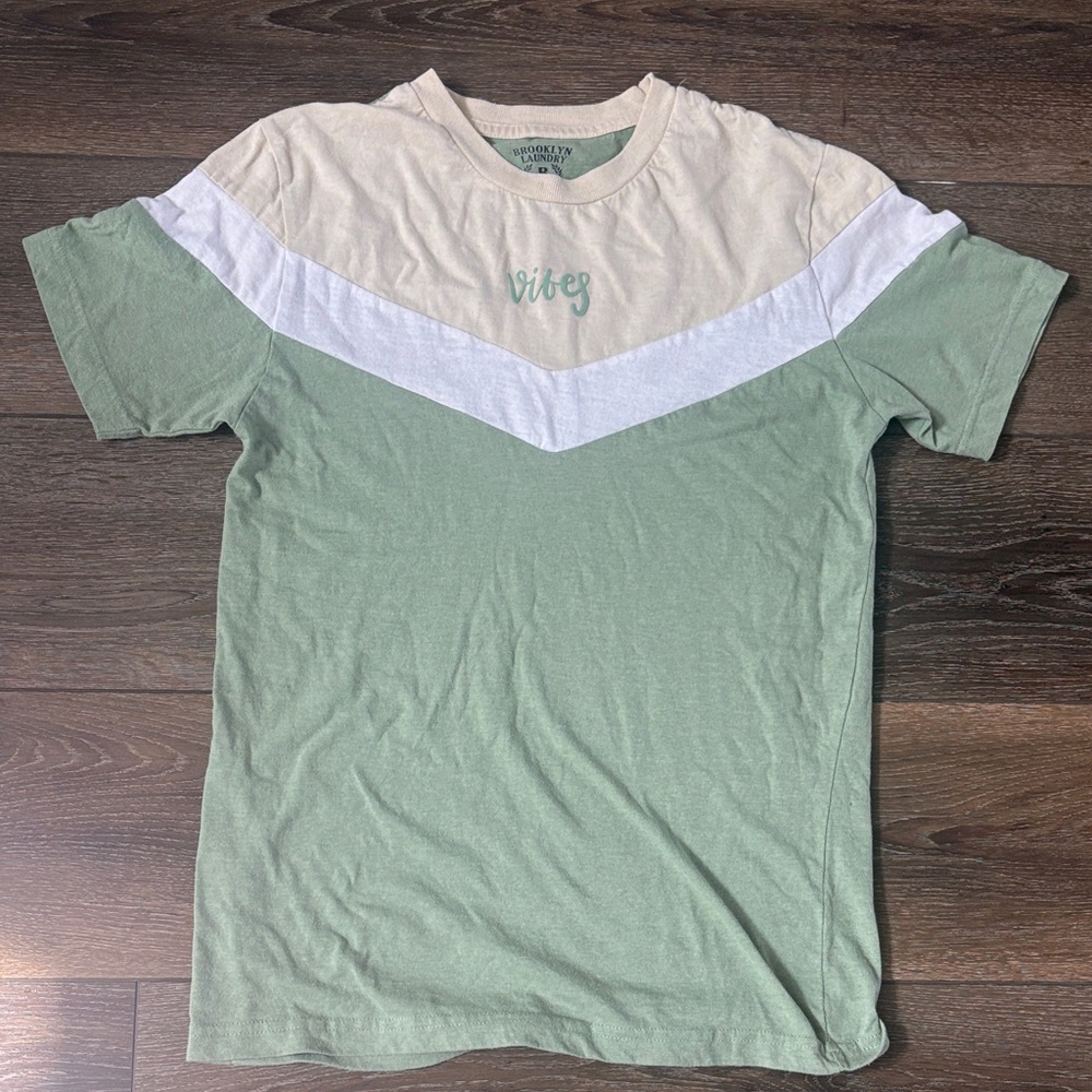 Vibes Graphic T-Shirt